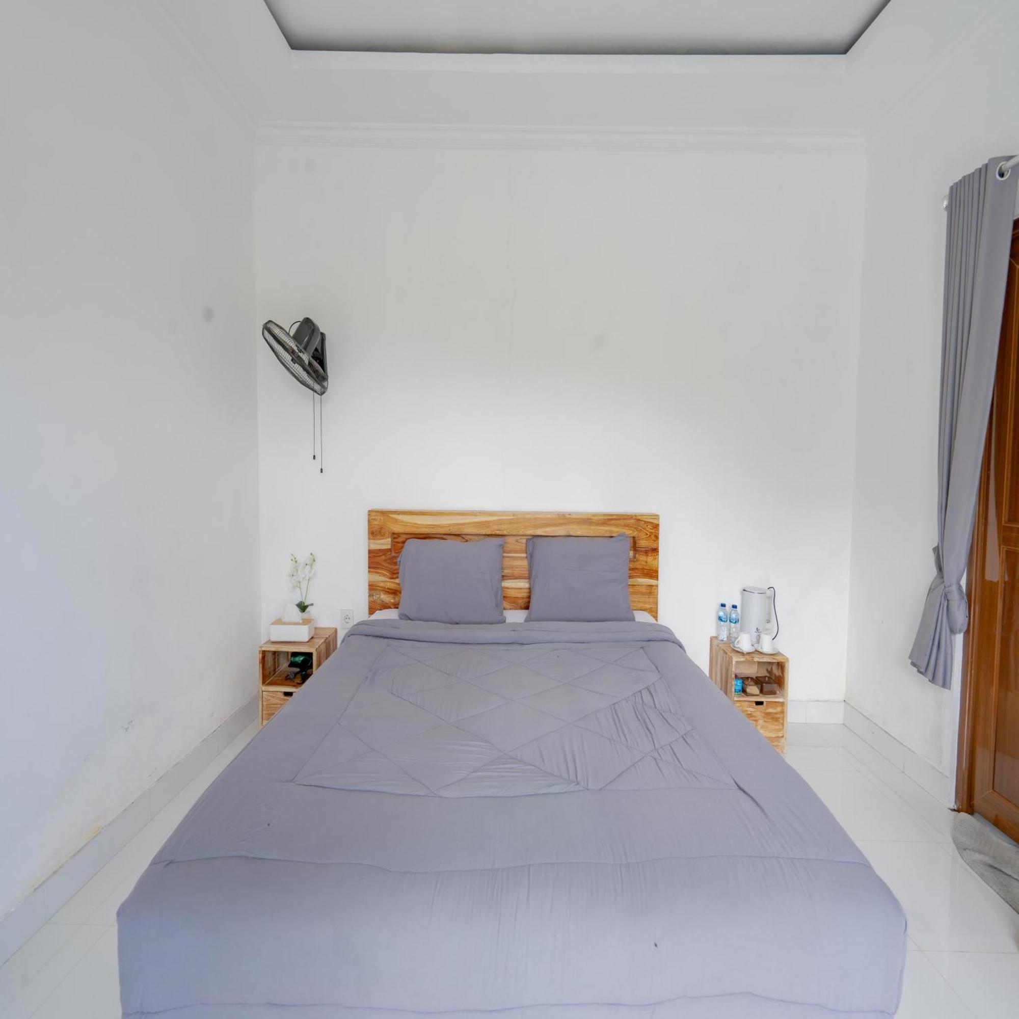 Batur Kencana Villa Mitra Reddoorz Baturaja  Exterior photo
